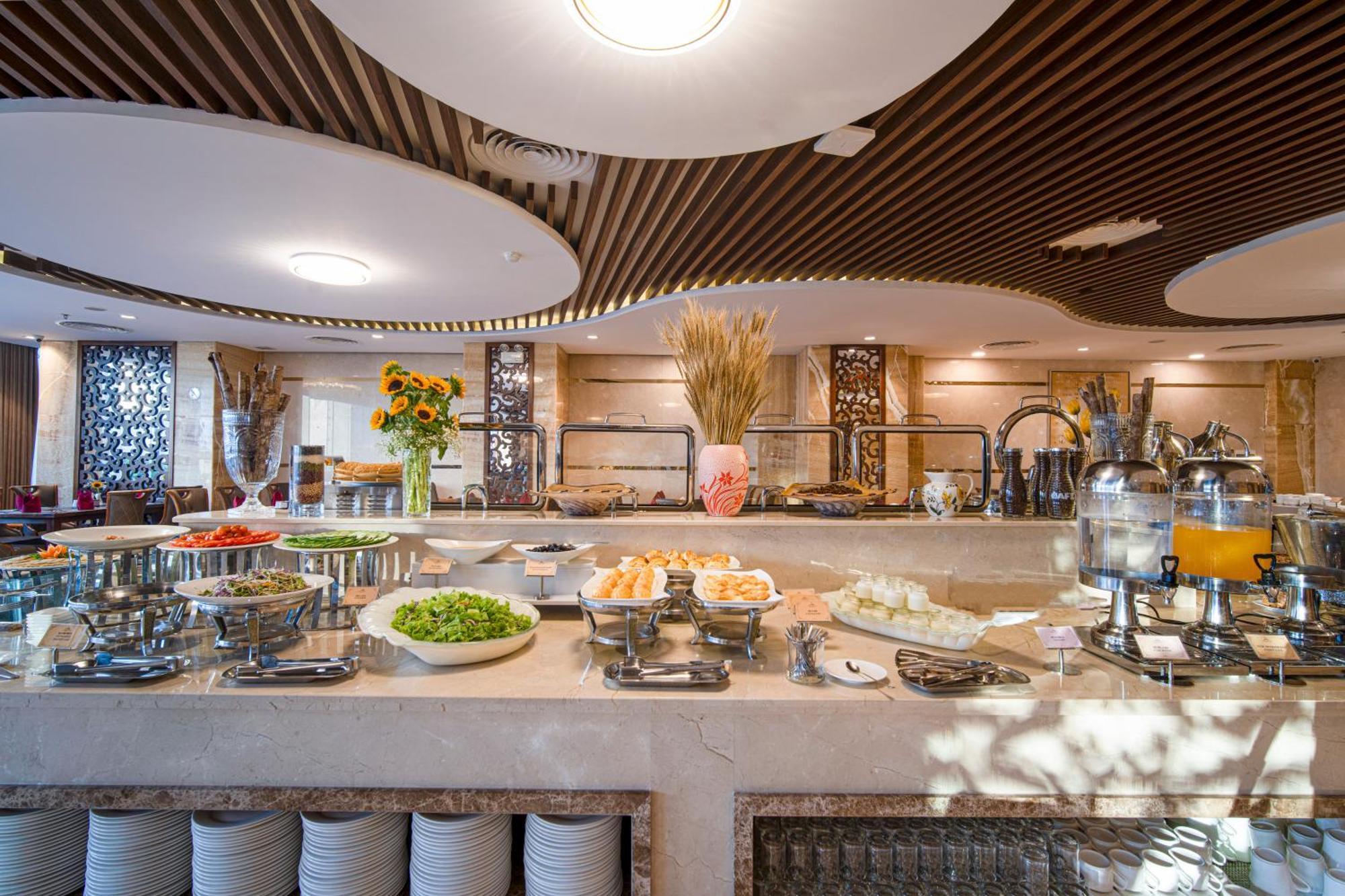 Luxtery Hotel & Spa Da Nang Esterno foto