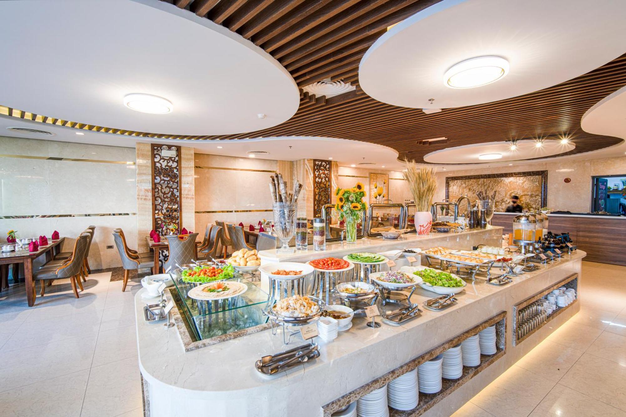 Luxtery Hotel & Spa Da Nang Esterno foto